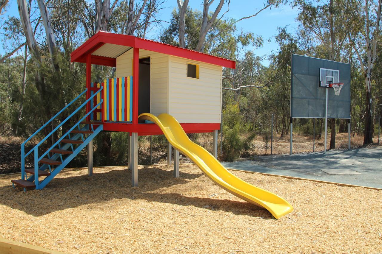 Big4 Moama Holiday Park Kültér fotó